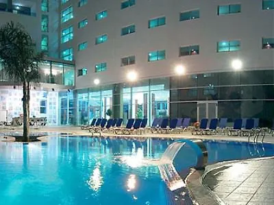 Hotel Vs Palace ****